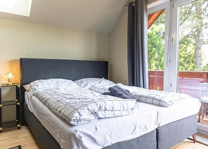 Appartement Private In Elegant Garden With Free Parking