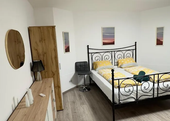 Appartement Private In Elegant Garden With Free Parking *